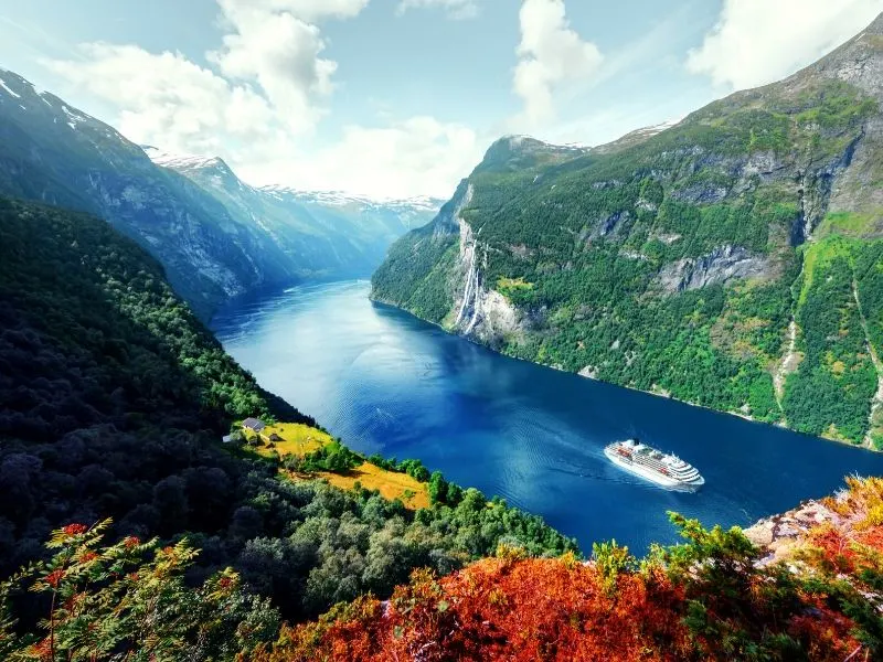 A cruise ship with a gorgeous veiw