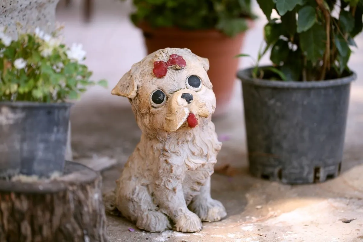 cute dog sculpture