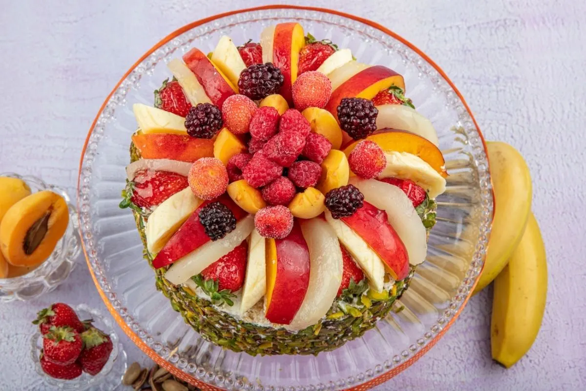 fruit birthday cake